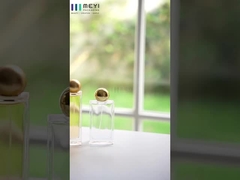 Kap Botol Parfum Ringan Dalam Warna Emas Aluminium Dengan Versi Crimp Neck Finish